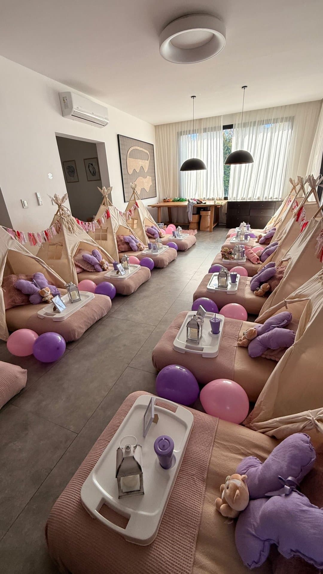Pijamada deluxe con teepees a domicilio - Imagen principal