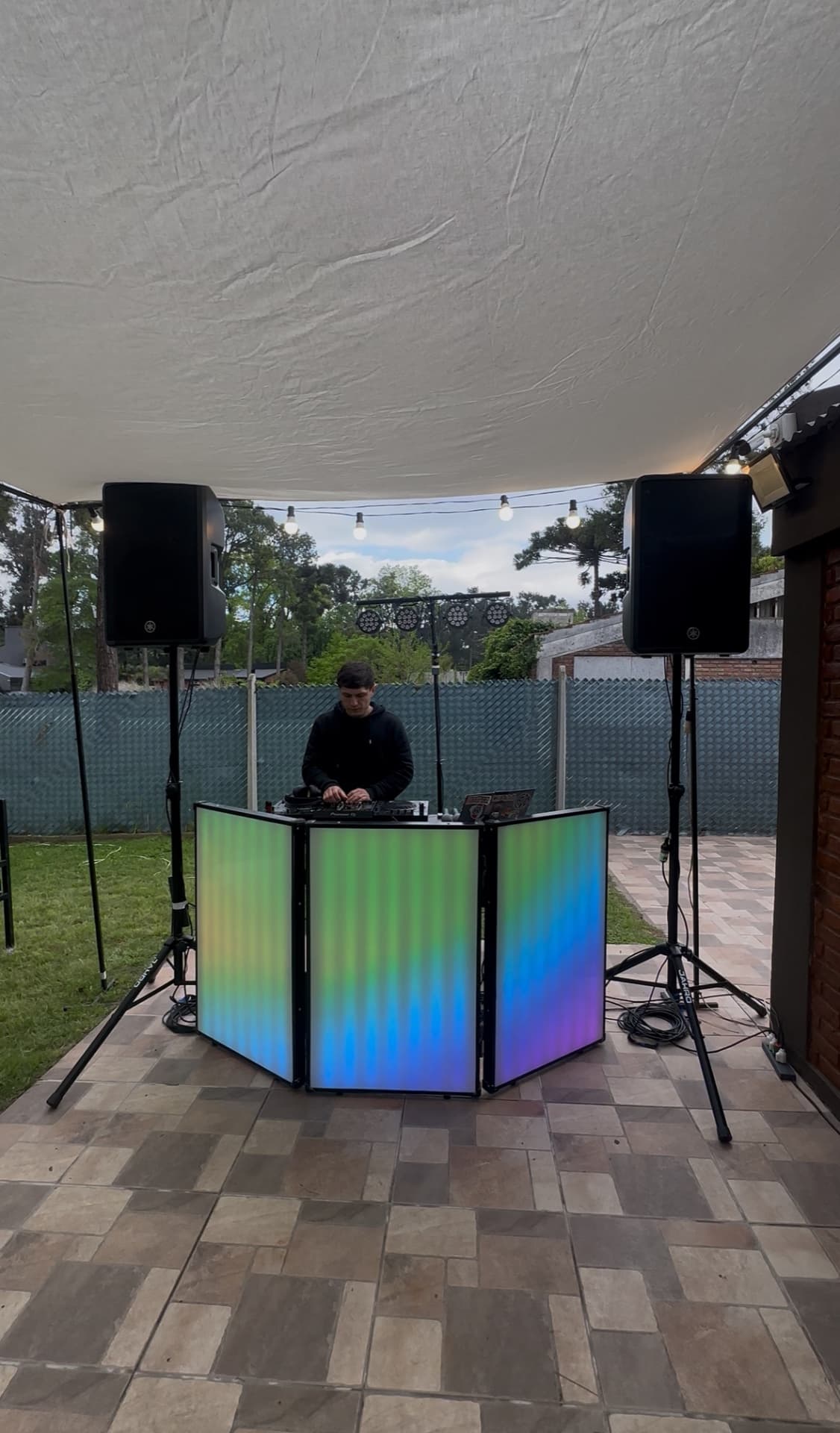 Paquete DJ, Sonido, Iluminación 2 - Imagen principal